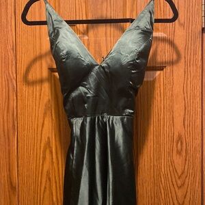 Beautiful green dress, slightly longer in the back